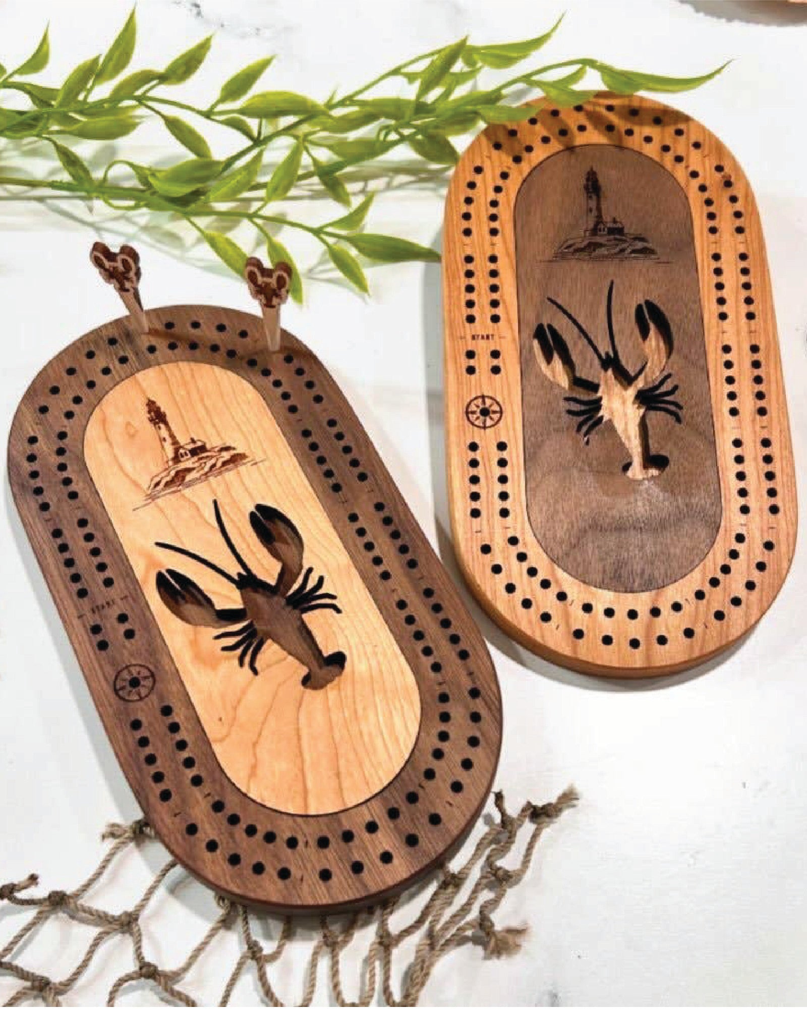 Wildlife Mini Travel Cribbage Board & Custom Pegs Set