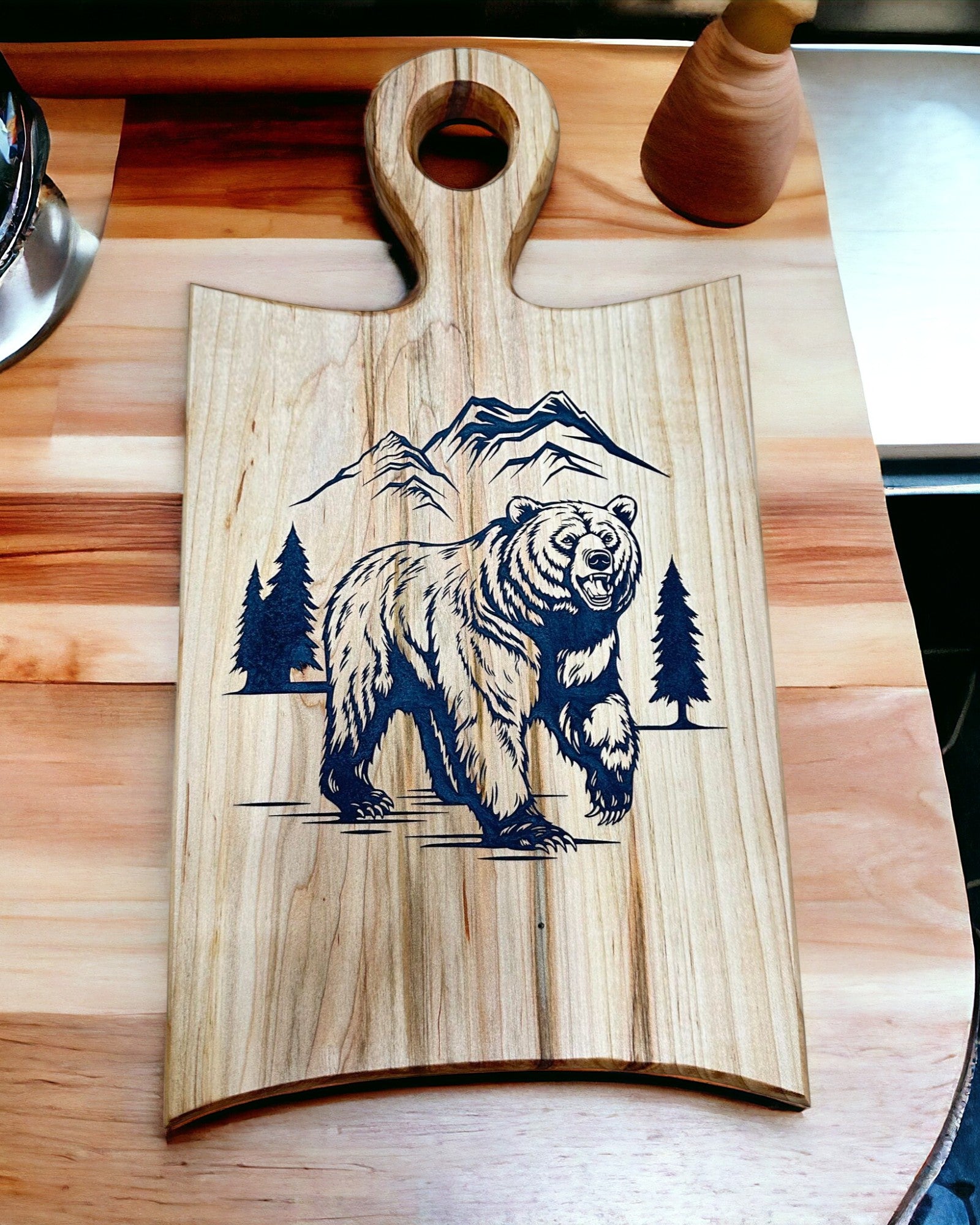Grizzly Bear Handled Cutting Board