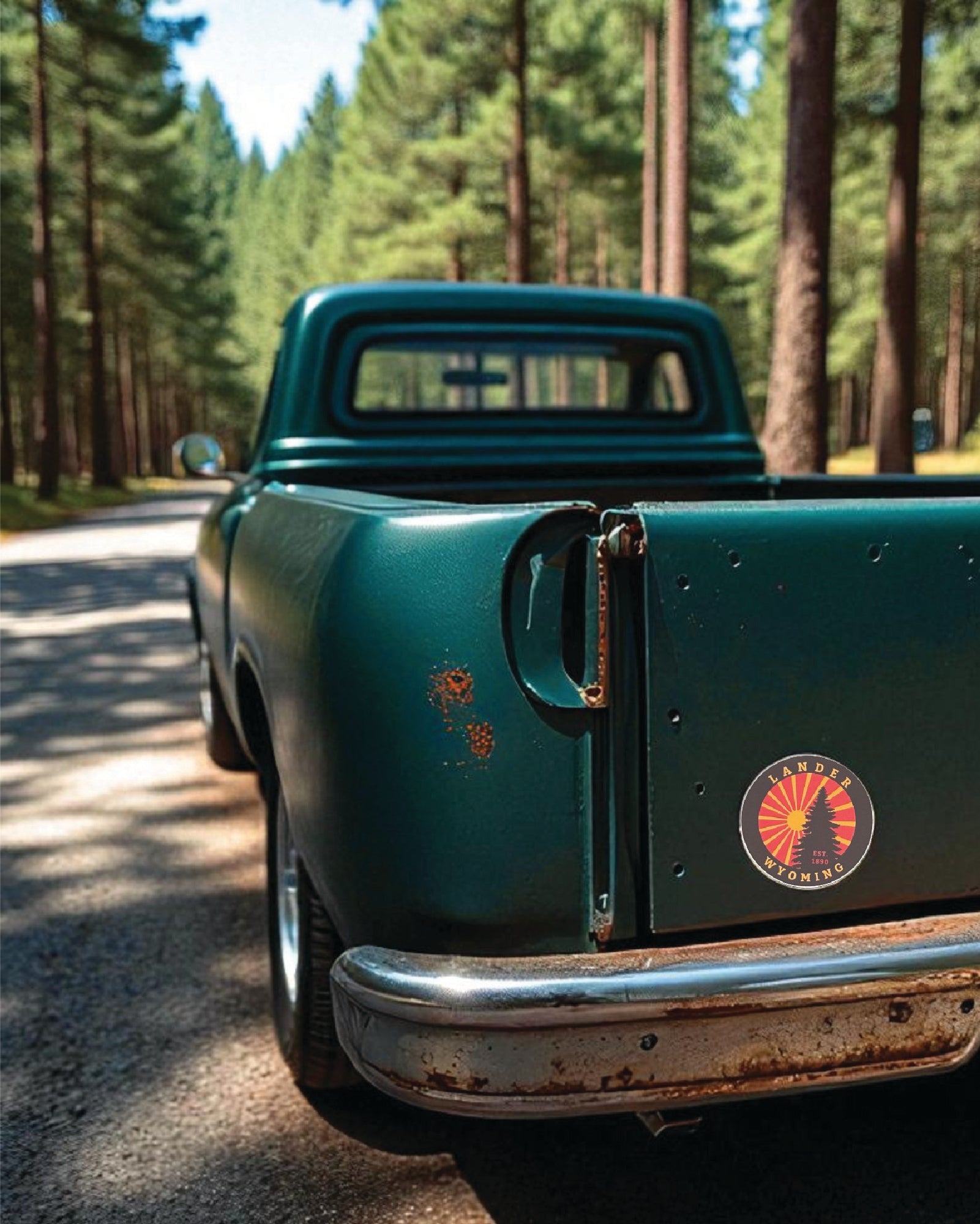 Lander Wyoming Sun and Tree Sticker