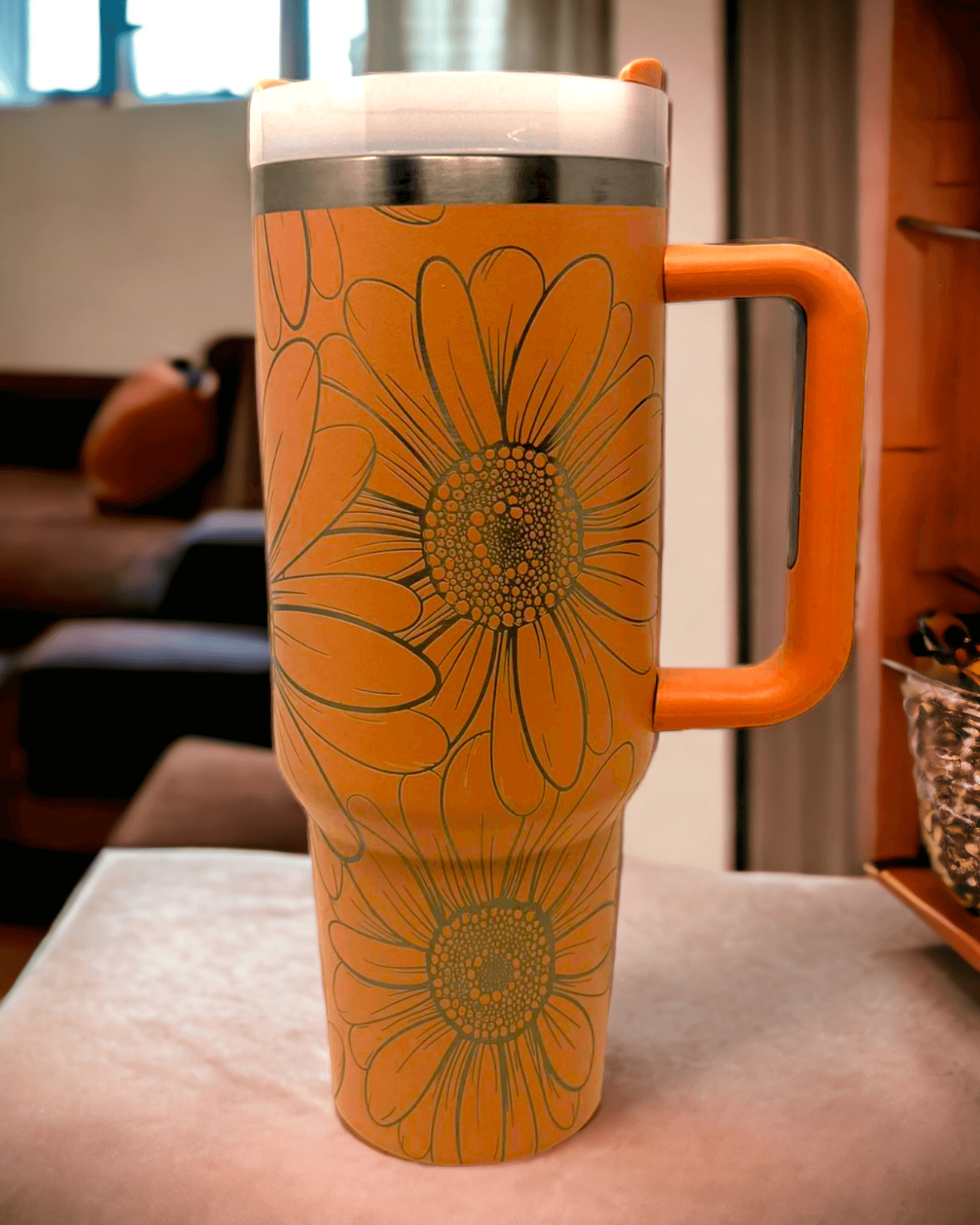 Sip your favorite beverage in style with this 40 oz Daisy Stanley Dupe tumbler!