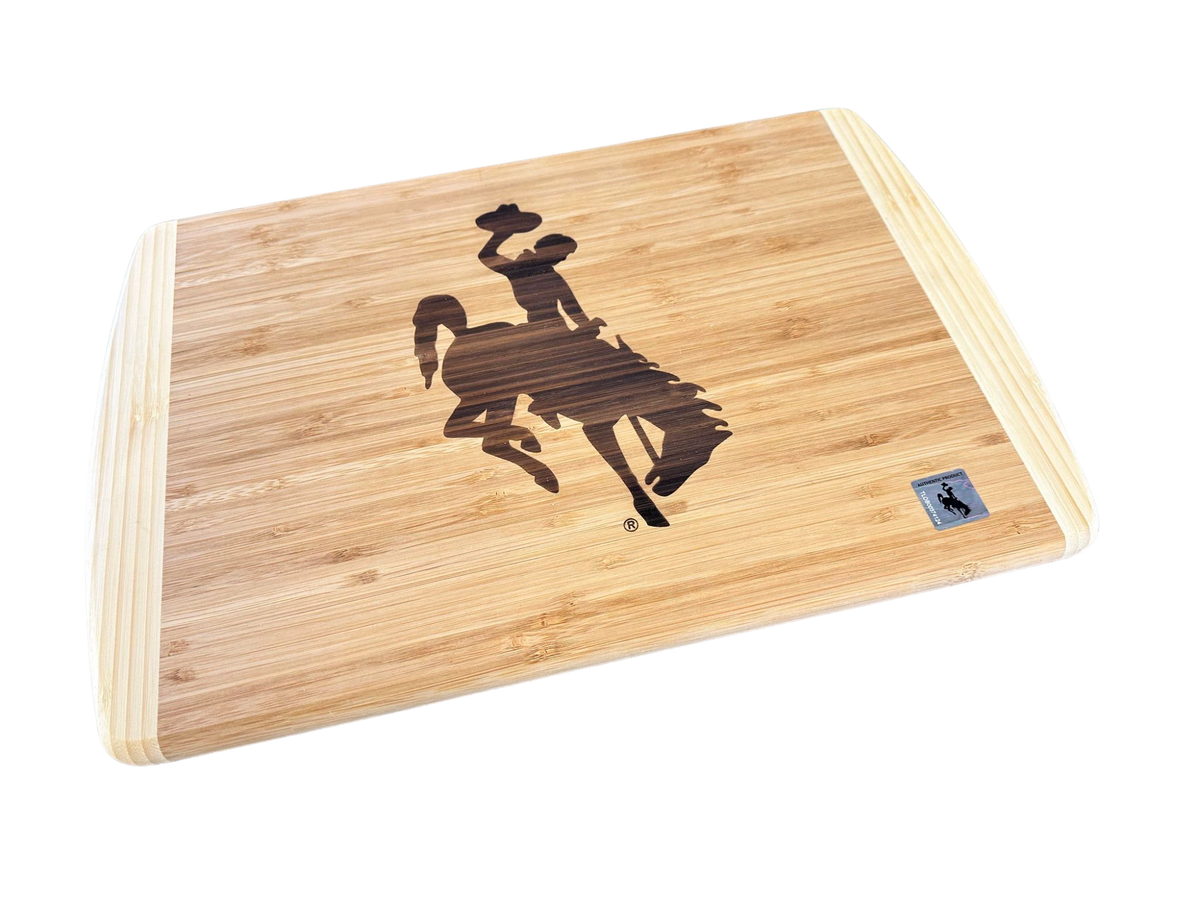 WY – Wood Paddle Shaped Cutting Board – Wyoming engraved